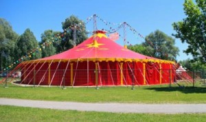 cirkusový stan